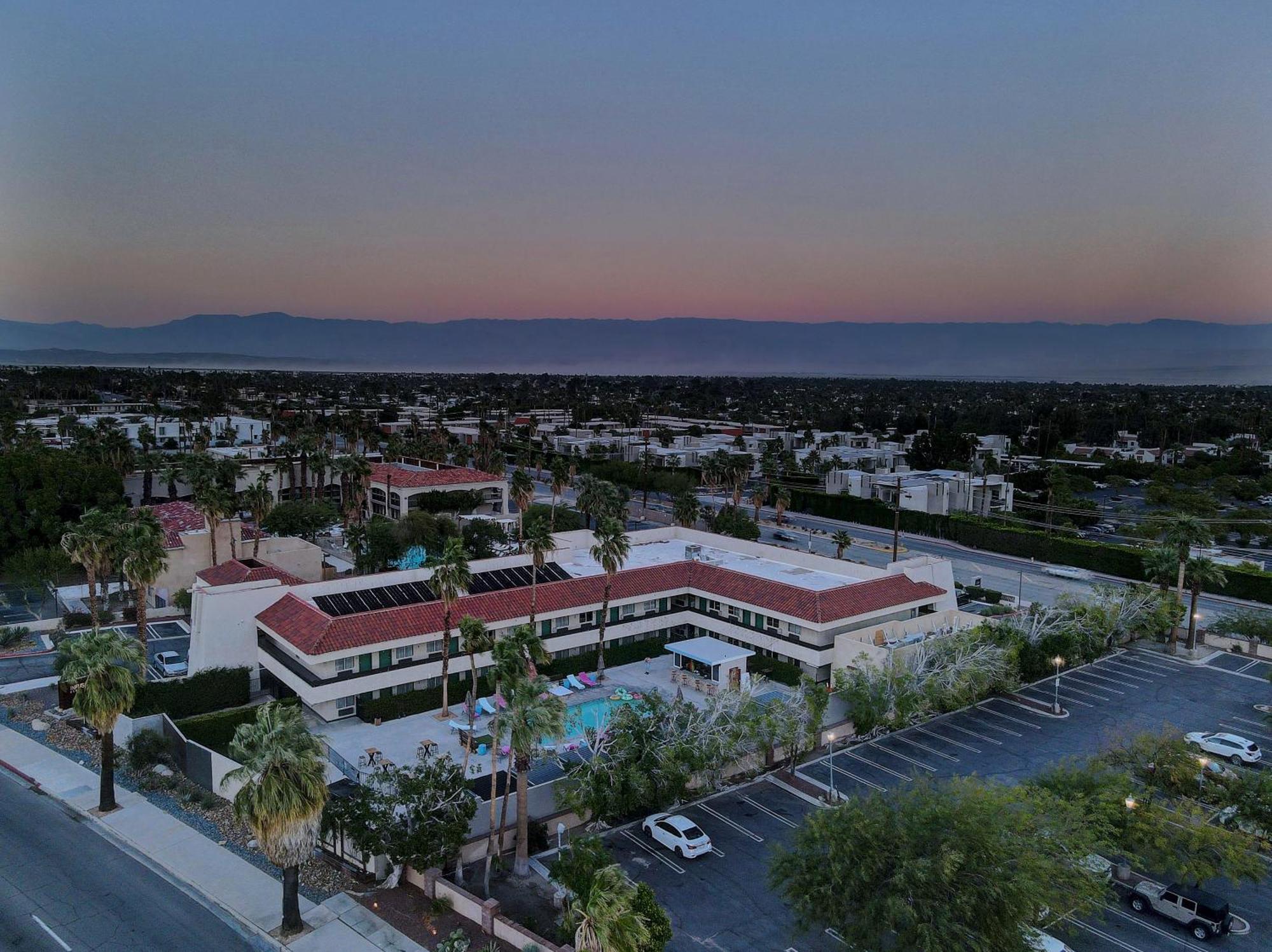 The Infusion Beach Club Palm Springs Exterior foto